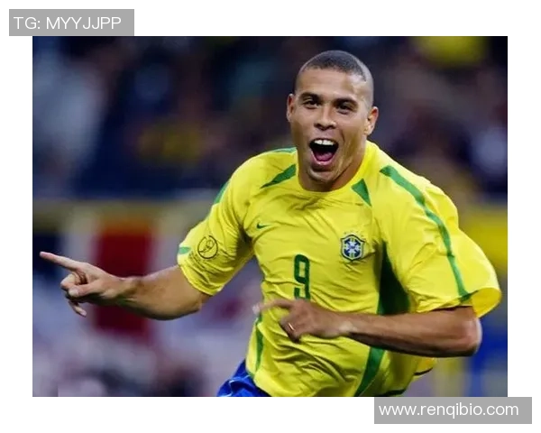 足球二十五号球衣背后的传奇球星与历史贡献解析